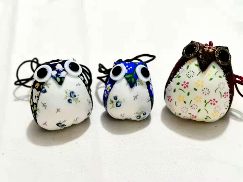 MK体育科技园内的传统文化体验--手工DIY古风香囊