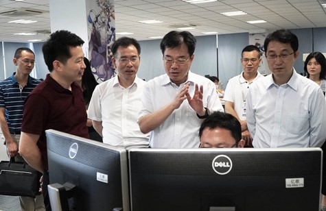 江苏省委网信办、省委宣传部领导赴MK体育科技园调研重点企业